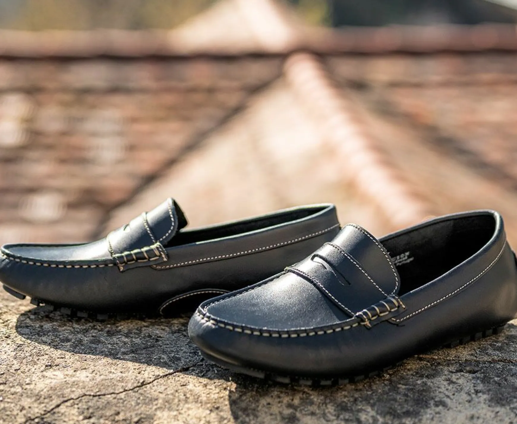 Bexley Moccasins | Black Leather Men'S Driving Moccasins Ferguson Blackblack With Black Waistband